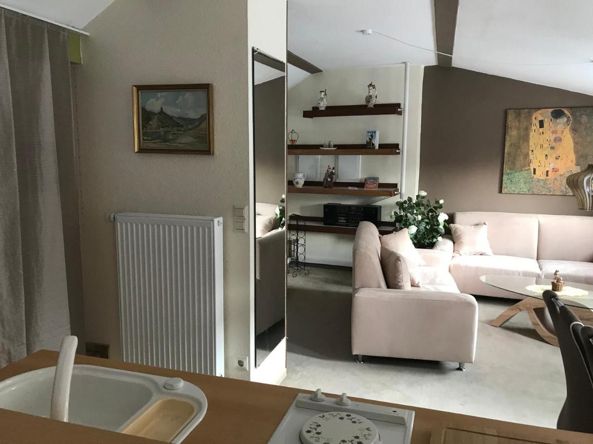Adlerhorst Apartment โคเคห์ม ภายนอก รูปภาพ